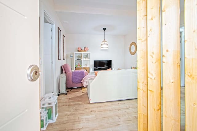 2 Zimmer Apartment zu verkaufen in Sevilla Stadt - 310.000 € (Ref: 9648233)