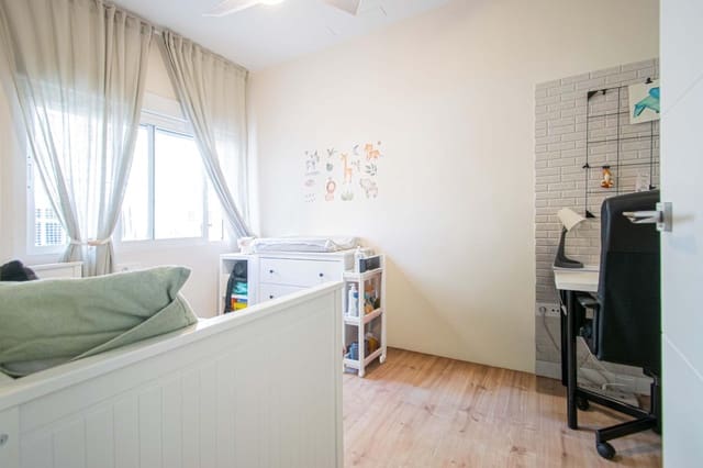 2 Zimmer Apartment zu verkaufen in Sevilla Stadt - 310.000 € (Ref: 9648233)