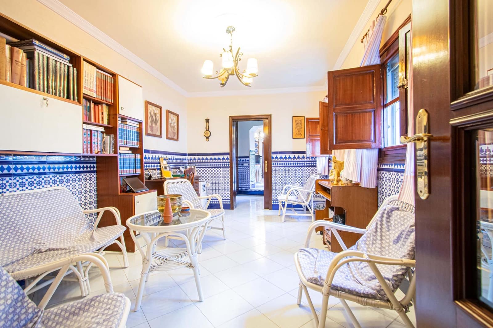 4 sypialnia Dom na sprzedaż w Espartinas - 331 611 € (Ref: 9648234)