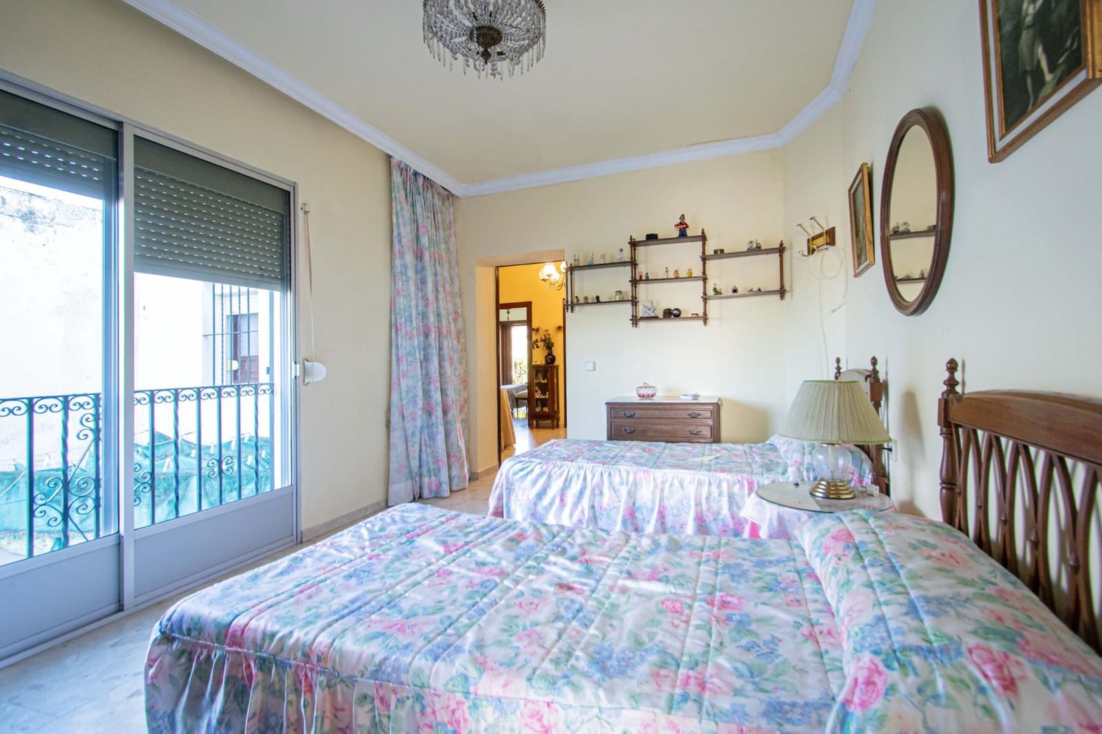 4 sypialnia Dom na sprzedaż w Espartinas - 331 611 € (Ref: 9648234)