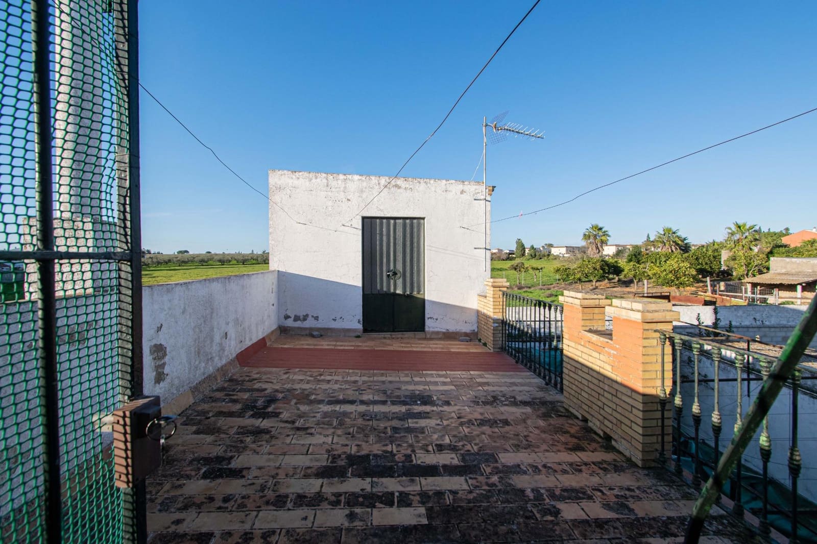 4 sypialnia Dom na sprzedaż w Espartinas - 331 611 € (Ref: 9648234)