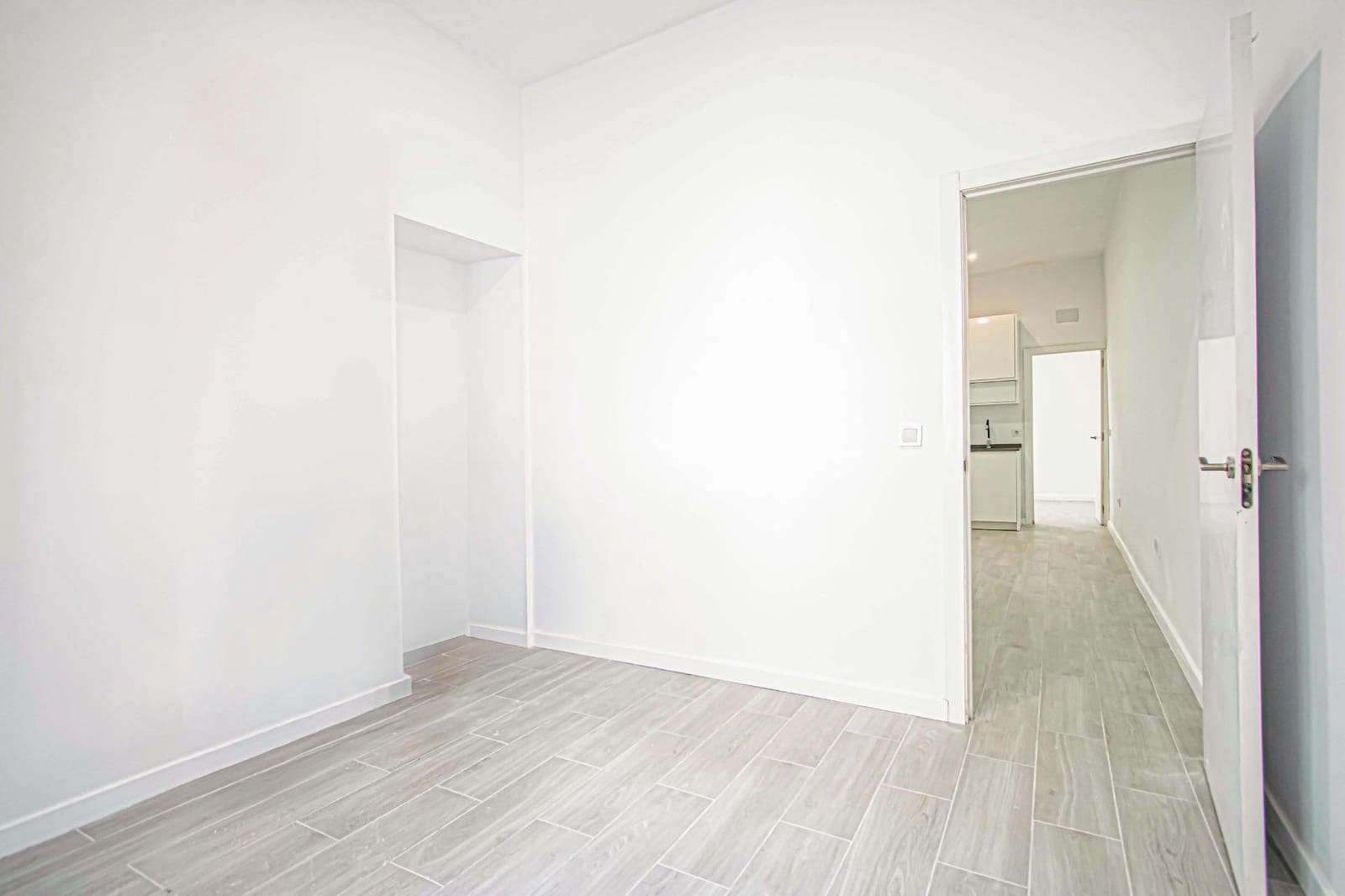 5 makuuhuone Huoneisto myytävänä paikassa Sevilla kaupunki - 520 000 € (Ref: 9650377)