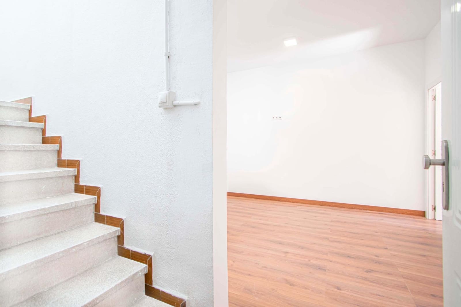 5 makuuhuone Huoneisto myytävänä paikassa Sevilla kaupunki - 520 000 € (Ref: 9650377)