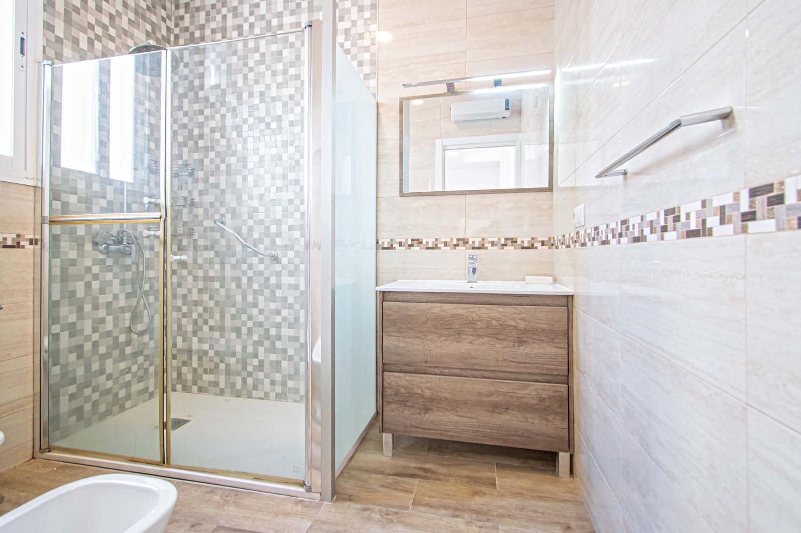 5 quarto Apartamento para venda em Sevilha cidade - 520 000 € (Ref: 9650378)