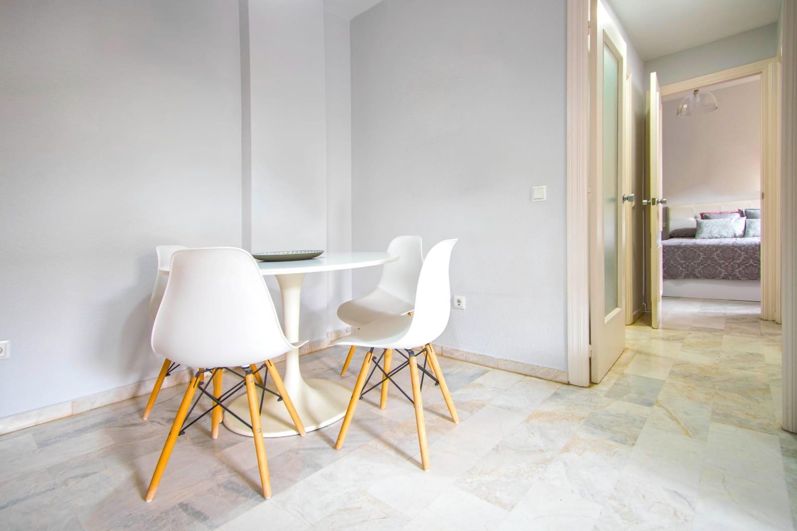 2 slaapkamer Flat te koop in Sevilla stad met garage - € 206.000 (Ref: 9652086)