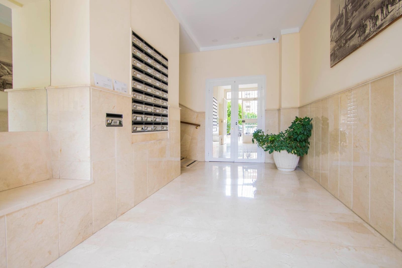 2 slaapkamer Flat te koop in Sevilla stad met garage - € 206.000 (Ref: 9652086)