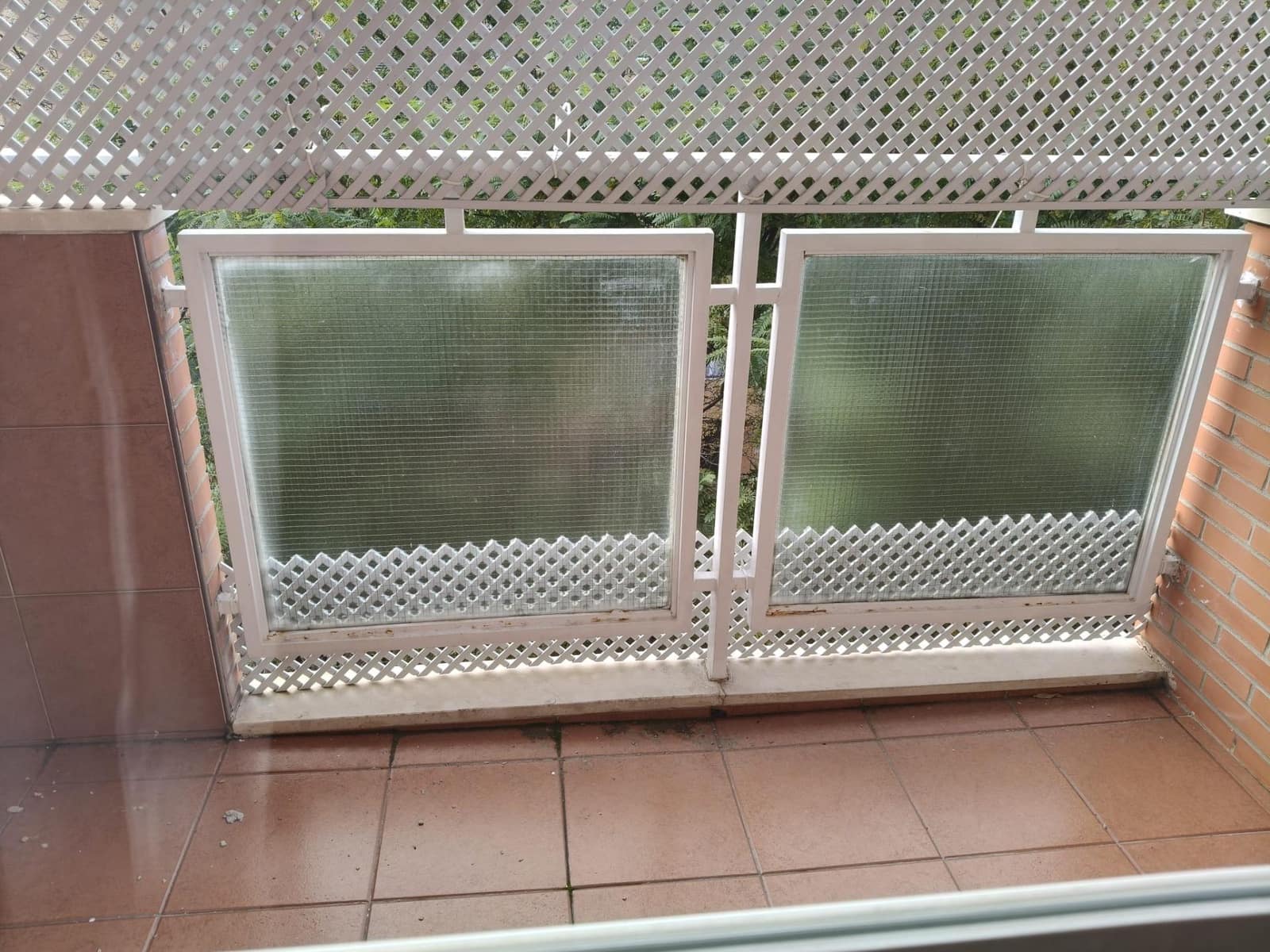 4 sovrum Lägenhet att hyra i Sevilla stad med pool garage - 1 250 € (Ref: 9652087)