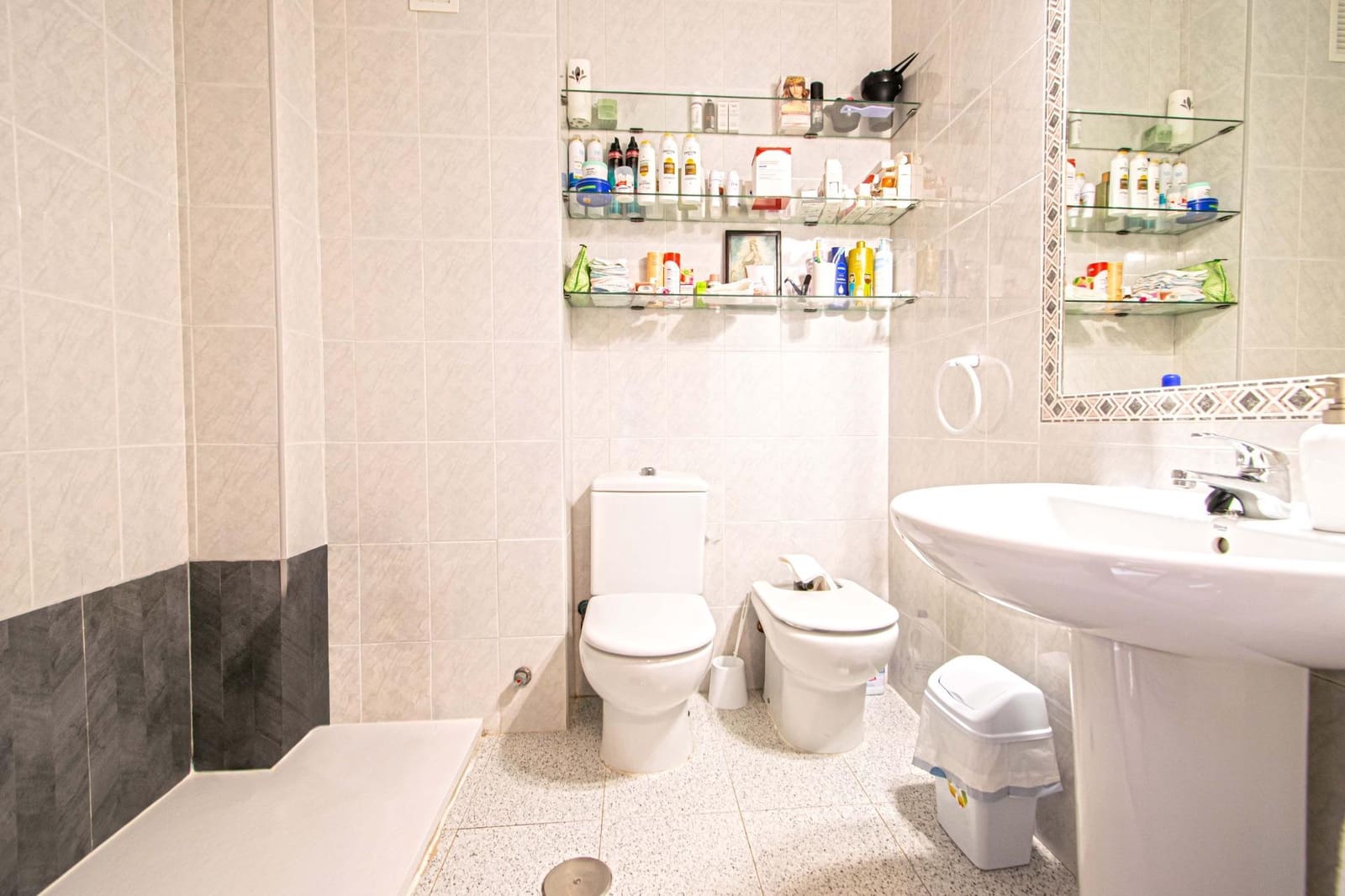 4 sovrum Lägenhet till salu i Sevilla stad - 284 000 € (Ref: 9656169)