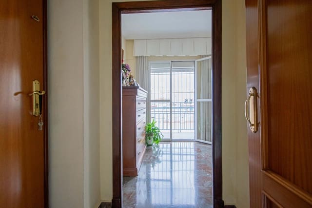 4 soverom Leilighet til salgs i Sevilla by - € 284 000 (Ref: 9656169)