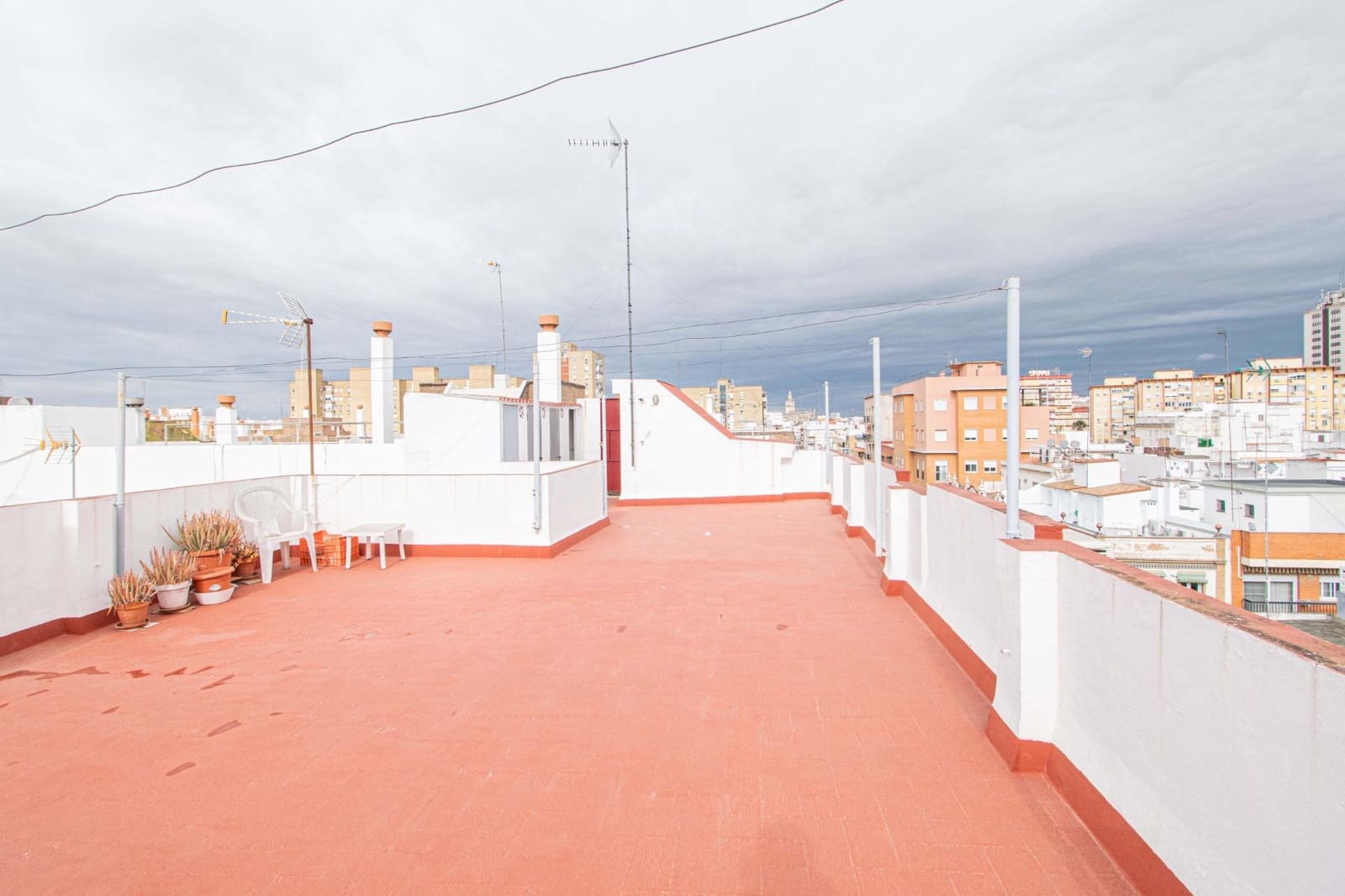 4 sovrum Lägenhet till salu i Sevilla stad - 284 000 € (Ref: 9656169)