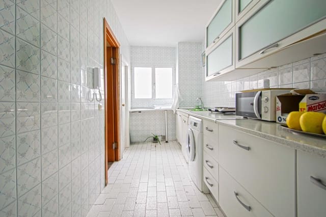 4 soverom Leilighet til salgs i Sevilla by - € 284 000 (Ref: 9656169)