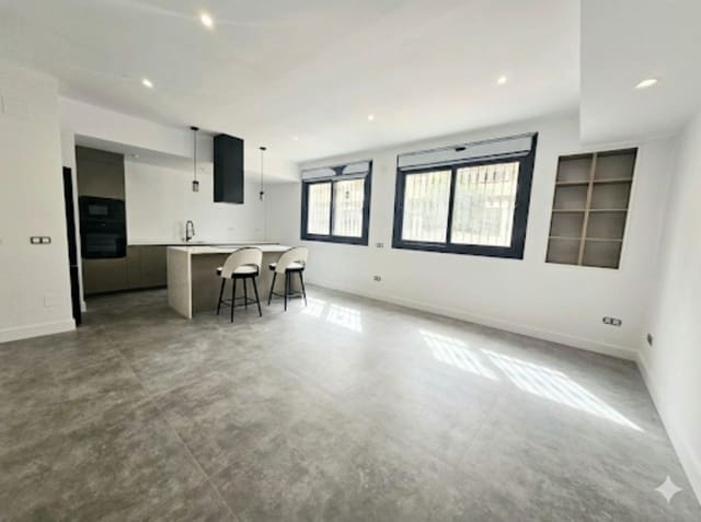 3 soveværelse Lejlighed til salg i Sevilla by - € 269.500 (Ref: 9656171)