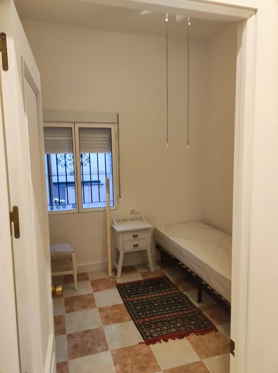 4 soverom Leilighet til salgs i Sevilla by - € 265 000 (Ref: 9659500)