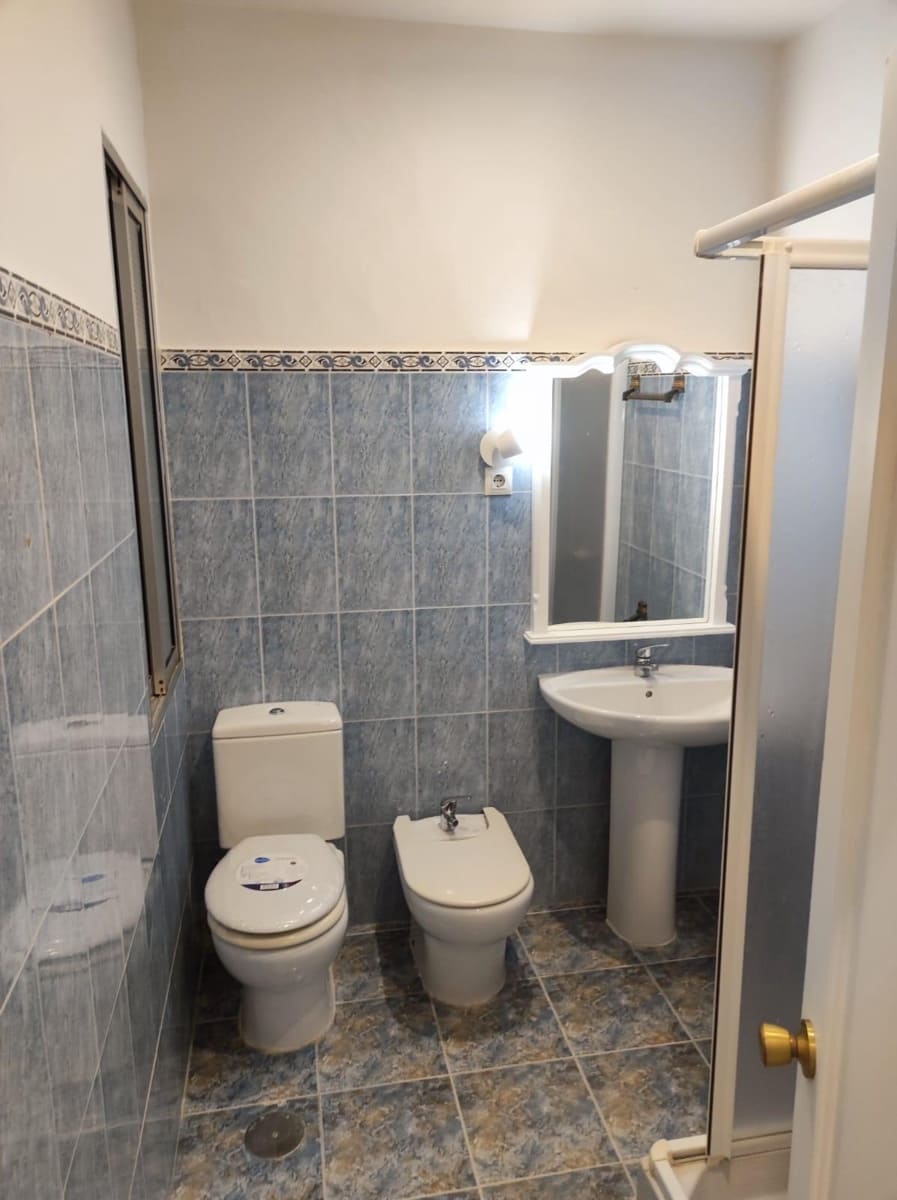 4 soverom Leilighet til salgs i Sevilla by - € 265 000 (Ref: 9659500)