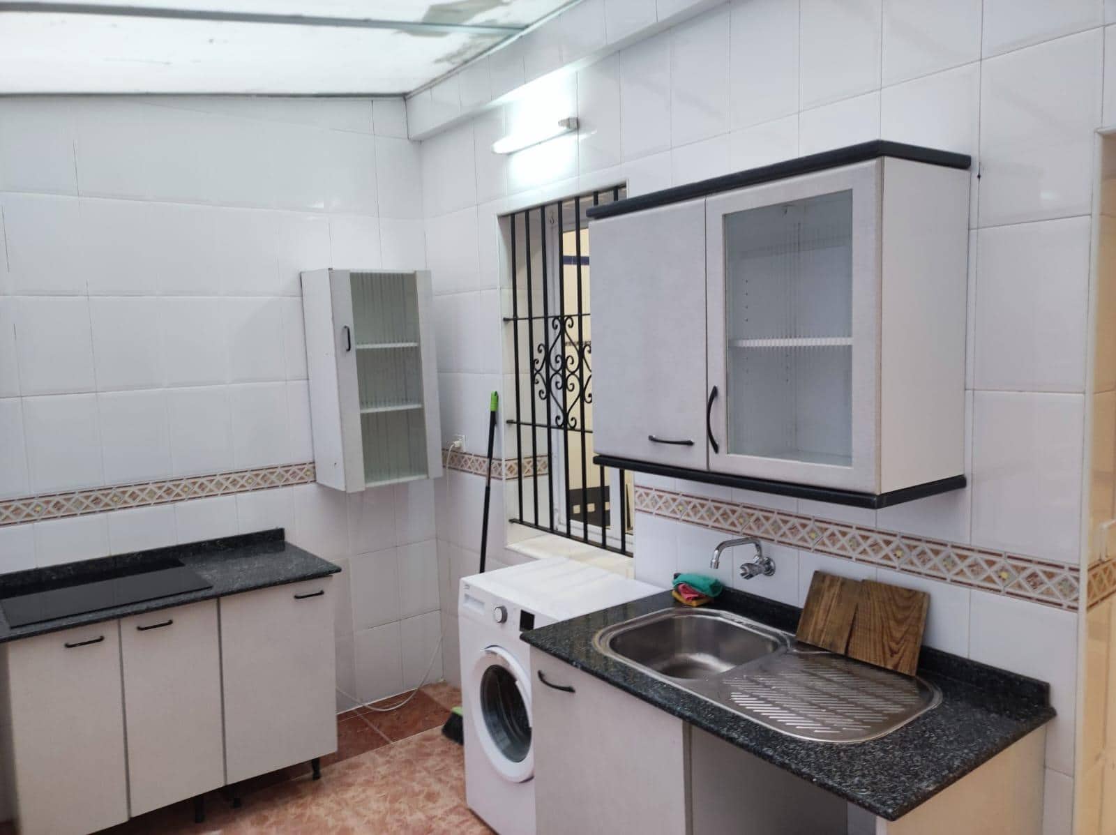 4 soverom Leilighet til salgs i Sevilla by - € 265 000 (Ref: 9659500)