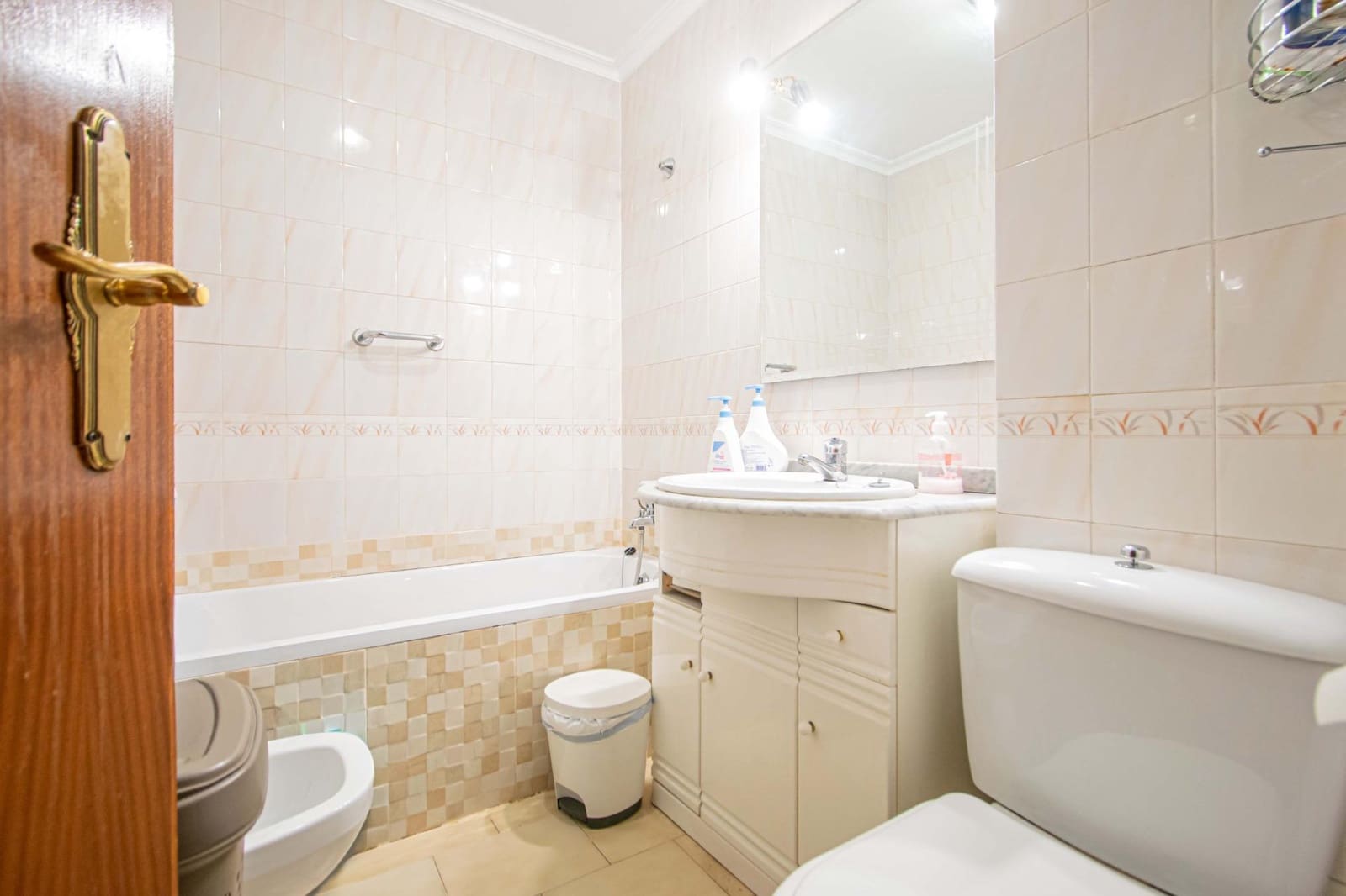 4 soverom Leilighet til salgs i Sevilla by med garasje - € 450 000 (Ref: 9659502)