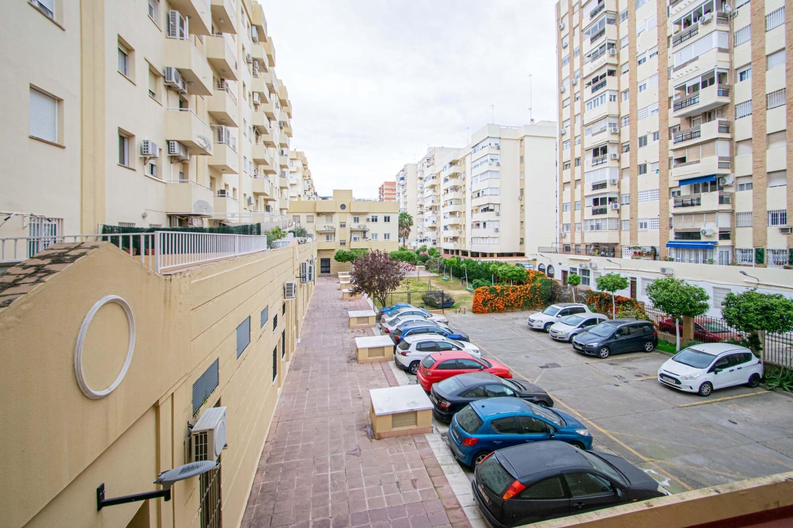 4 soverom Leilighet til salgs i Sevilla by med garasje - € 450 000 (Ref: 9659502)