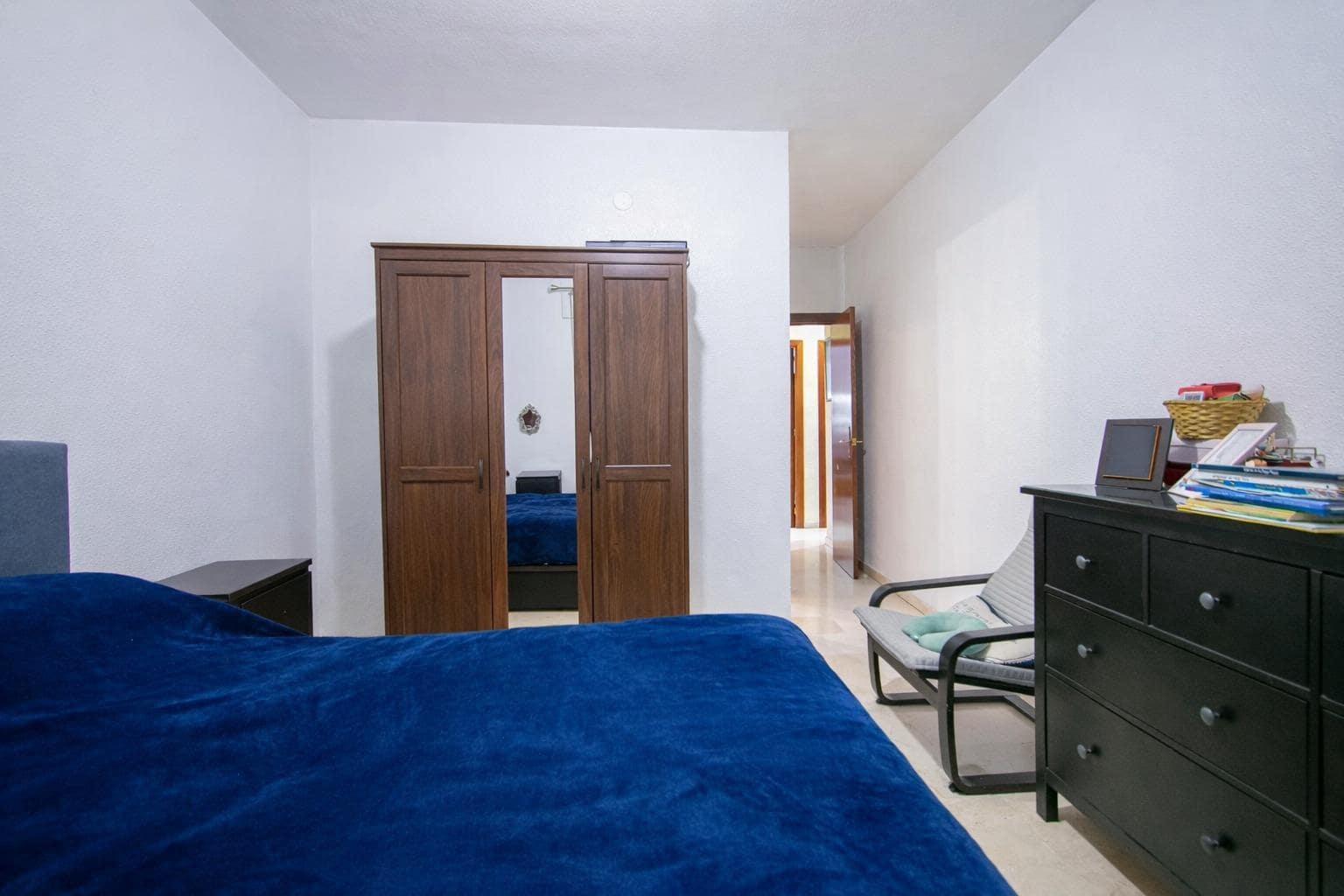 4 soveværelse Lejlighed til salg i Sevilla by med garage - € 450.000 (Ref: 9659502)