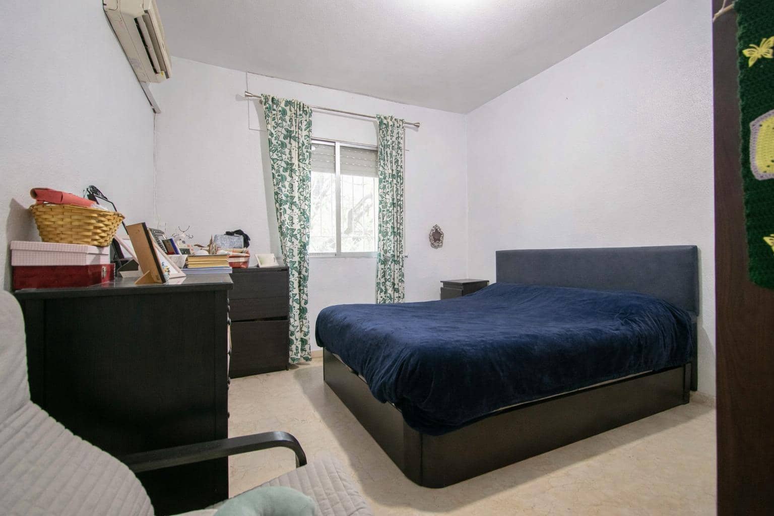 4 soveværelse Lejlighed til salg i Sevilla by med garage - € 450.000 (Ref: 9659502)