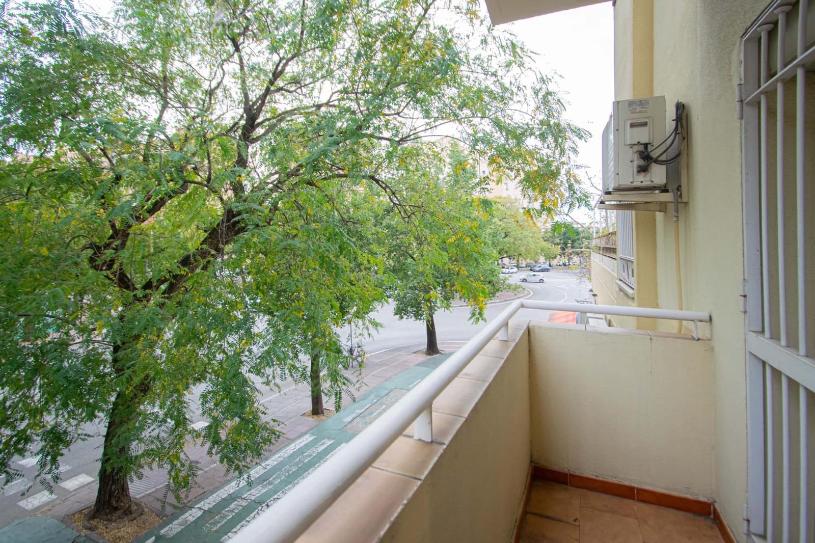 4 soveværelse Lejlighed til salg i Sevilla by med garage - € 450.000 (Ref: 9659502)