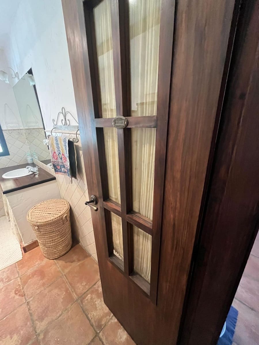 6 Zimmer Finca/Landgut zu verkaufen in El Ronquillo mit Pool - 320.000 € (Ref: 9663780)