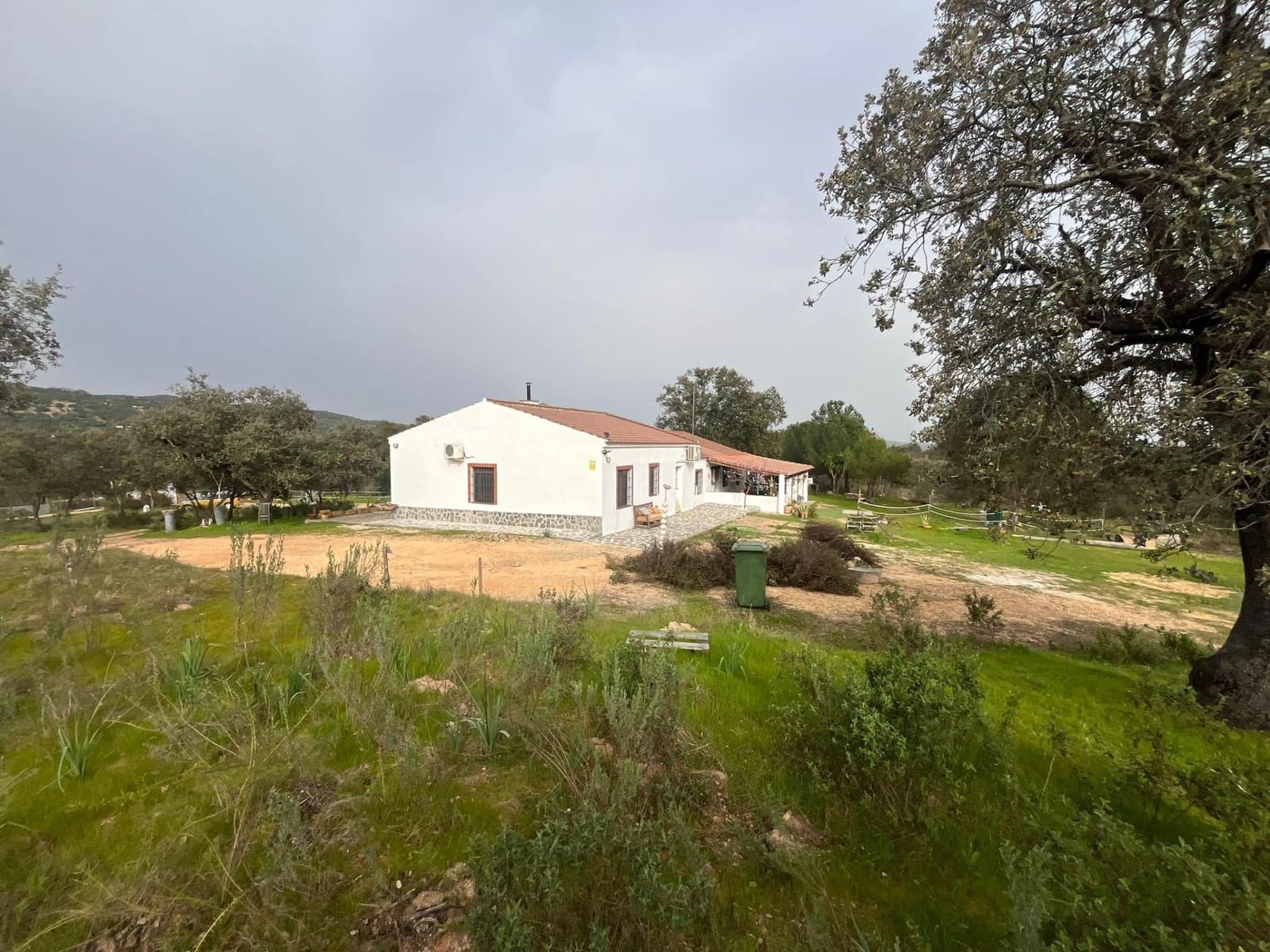6 Zimmer Finca/Landgut zu verkaufen in El Ronquillo mit Pool - 320.000 € (Ref: 9663780)