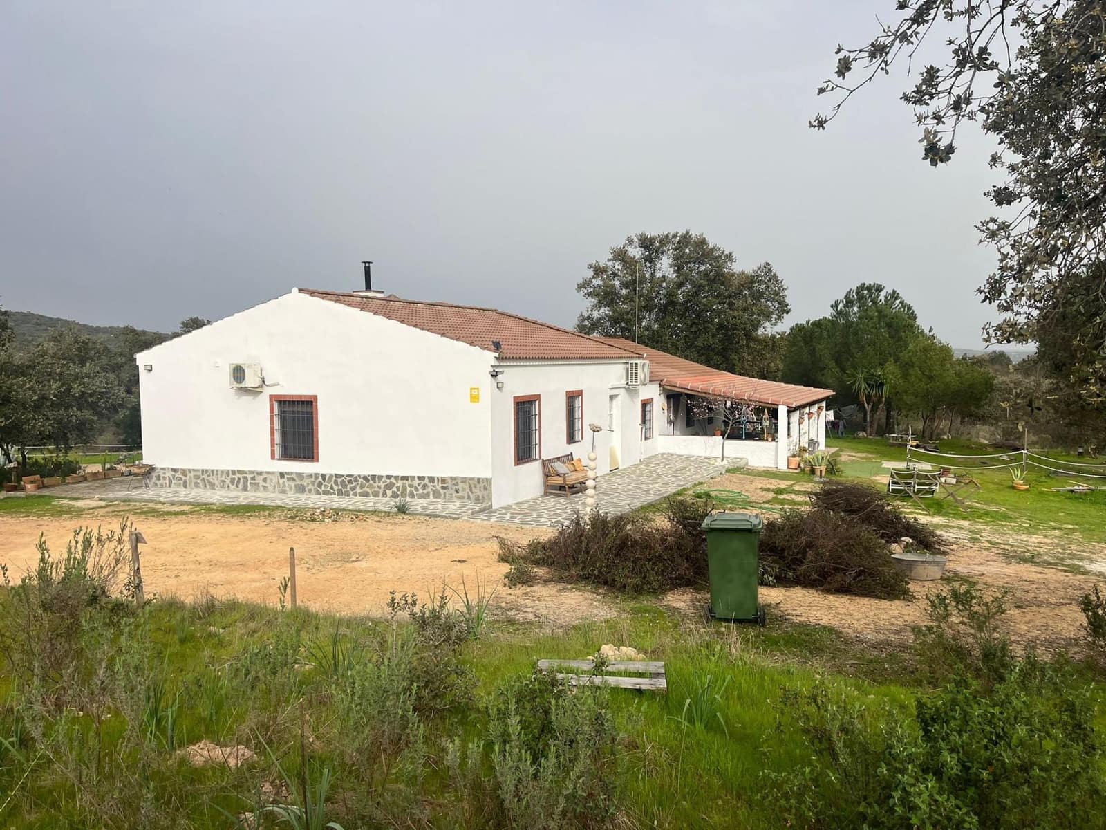 6 Zimmer Finca/Landgut zu verkaufen in El Ronquillo mit Pool - 320.000 € (Ref: 9663780)