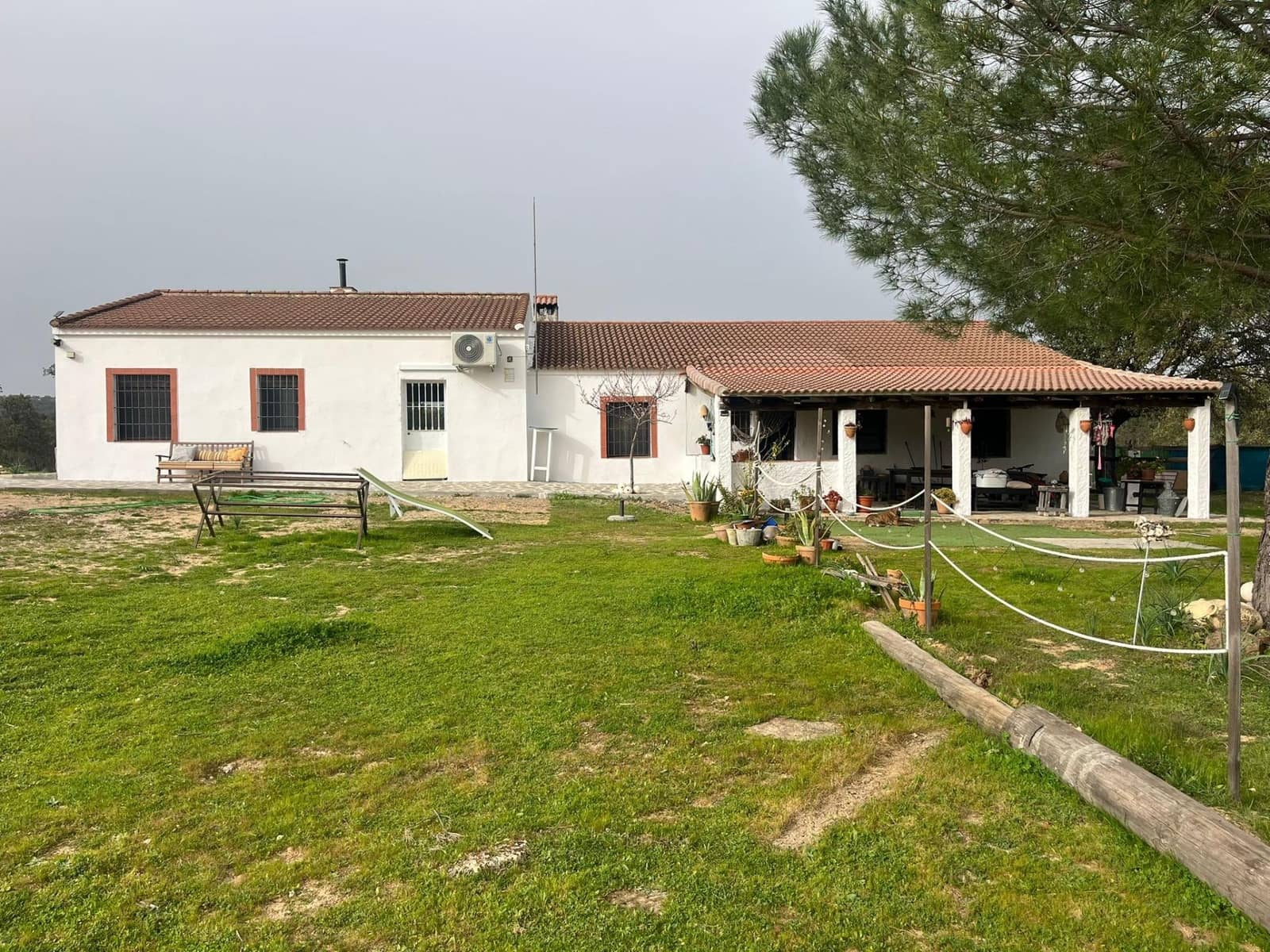 6 Zimmer Finca/Landgut zu verkaufen in El Ronquillo mit Pool - 320.000 € (Ref: 9663780)