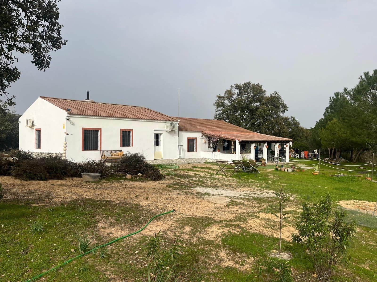 6 bedroom Finca/Country House for sale in El Ronquillo with pool - € 320,000 (Ref: 9663780)