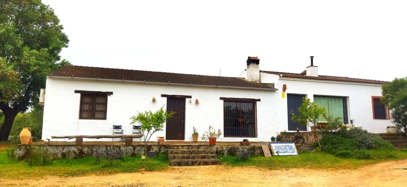 6 slaapkamer Finca/Landhuis te koop in El Ronquillo met zwembad - € 290.000 (Ref: 9663780)