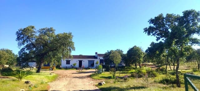 6 sypialnia Finka/Dom wiejski na sprzedaż w El Ronquillo z basenem - 290 000 € (Ref: 9663780)