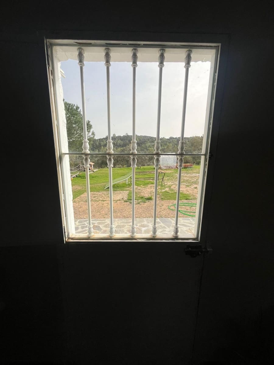 6 slaapkamer Finca/Landhuis te koop in El Ronquillo met zwembad - € 290.000 (Ref: 9663780)