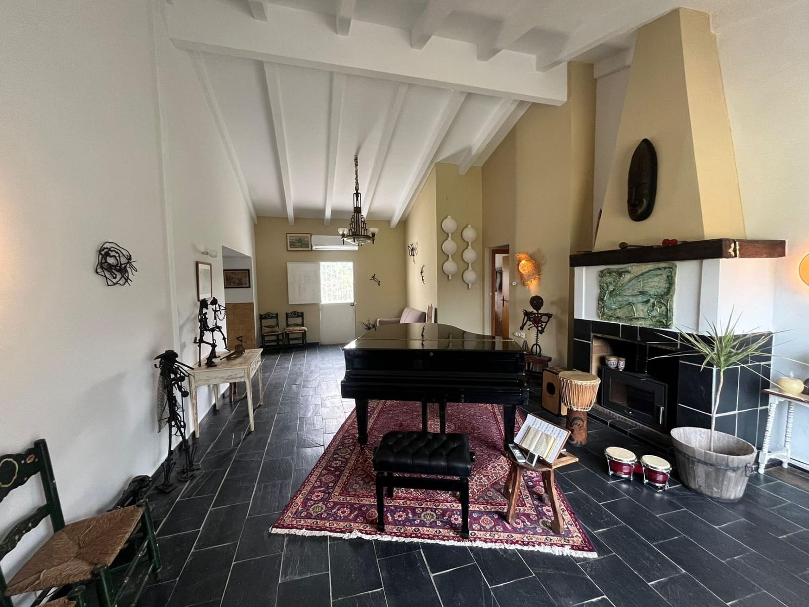 6 slaapkamer Finca/Landhuis te koop in El Ronquillo met zwembad - € 290.000 (Ref: 9663780)