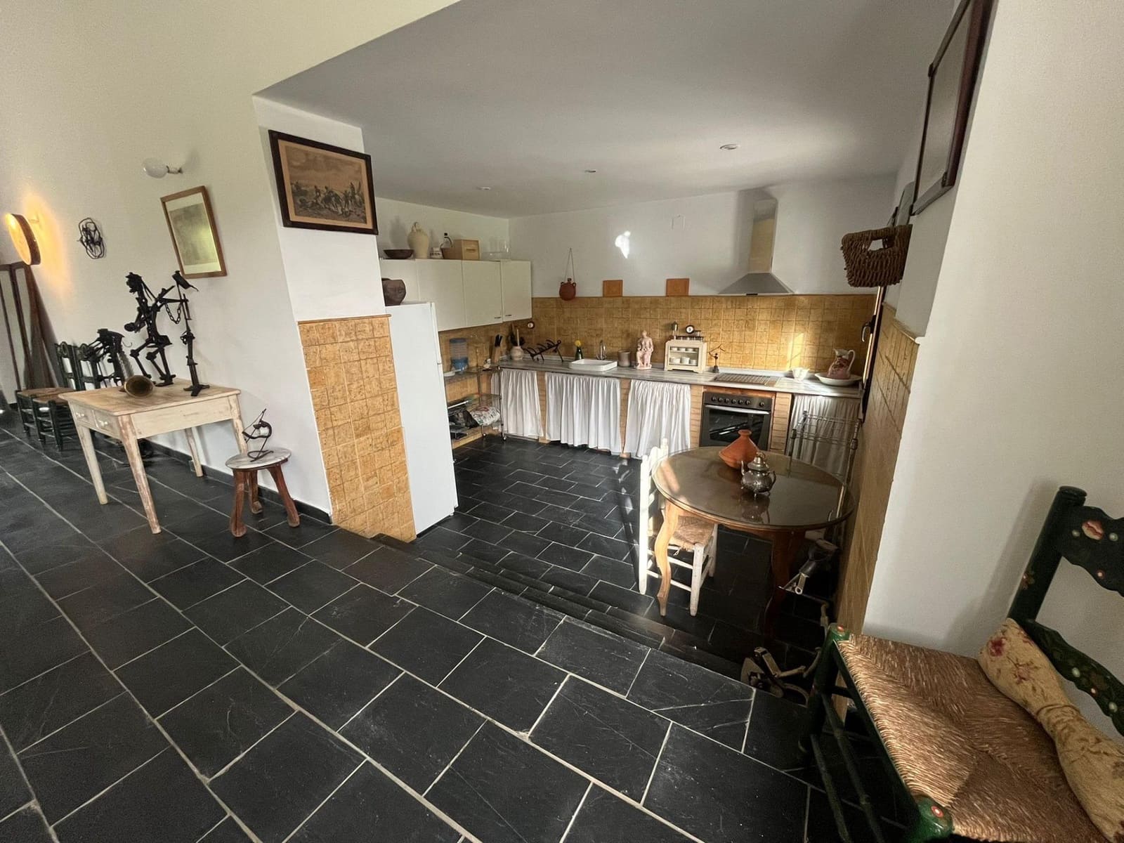 6 slaapkamer Finca/Landhuis te koop in El Ronquillo met zwembad - € 290.000 (Ref: 9663780)