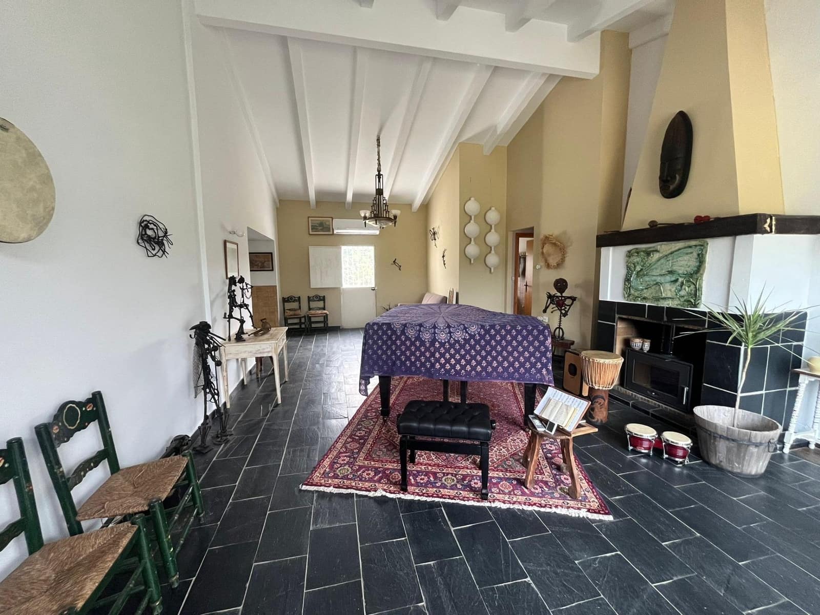 6 slaapkamer Finca/Landhuis te koop in El Ronquillo met zwembad - € 290.000 (Ref: 9663780)