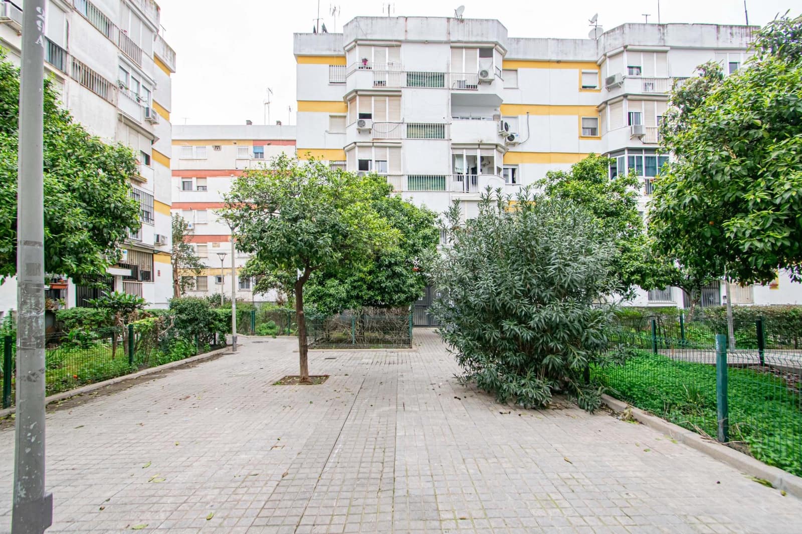 3 slaapkamer Flat te koop in Sevilla stad - € 149.000 (Ref: 9670756)