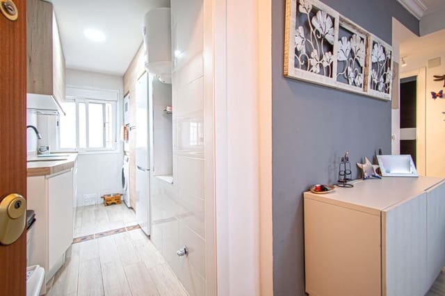 3 bedroom Flat for sale in Seville city - € 149,000 (Ref: 9670756)