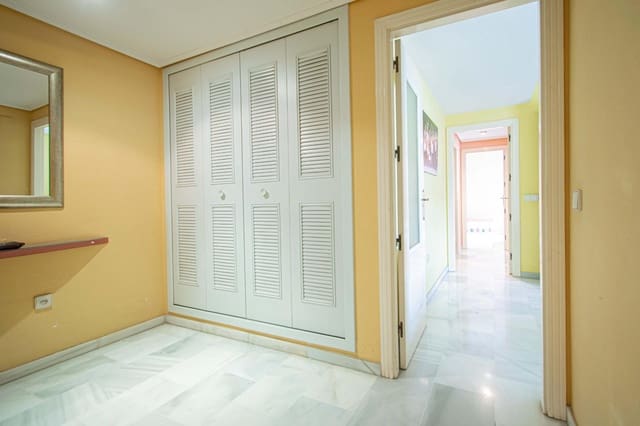 2 slaapkamer Flat te koop in Sevilla stad met zwembad - € 249.000 (Ref: 9670758)