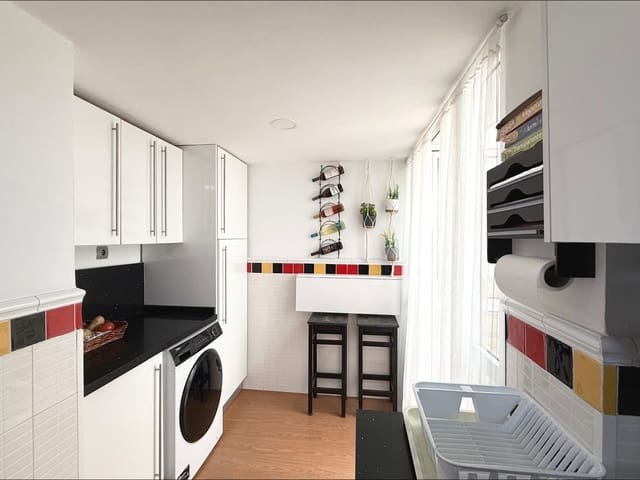 3 soverom Leilighet til salgs i Sevilla by - € 177 000 (Ref: 9677548)