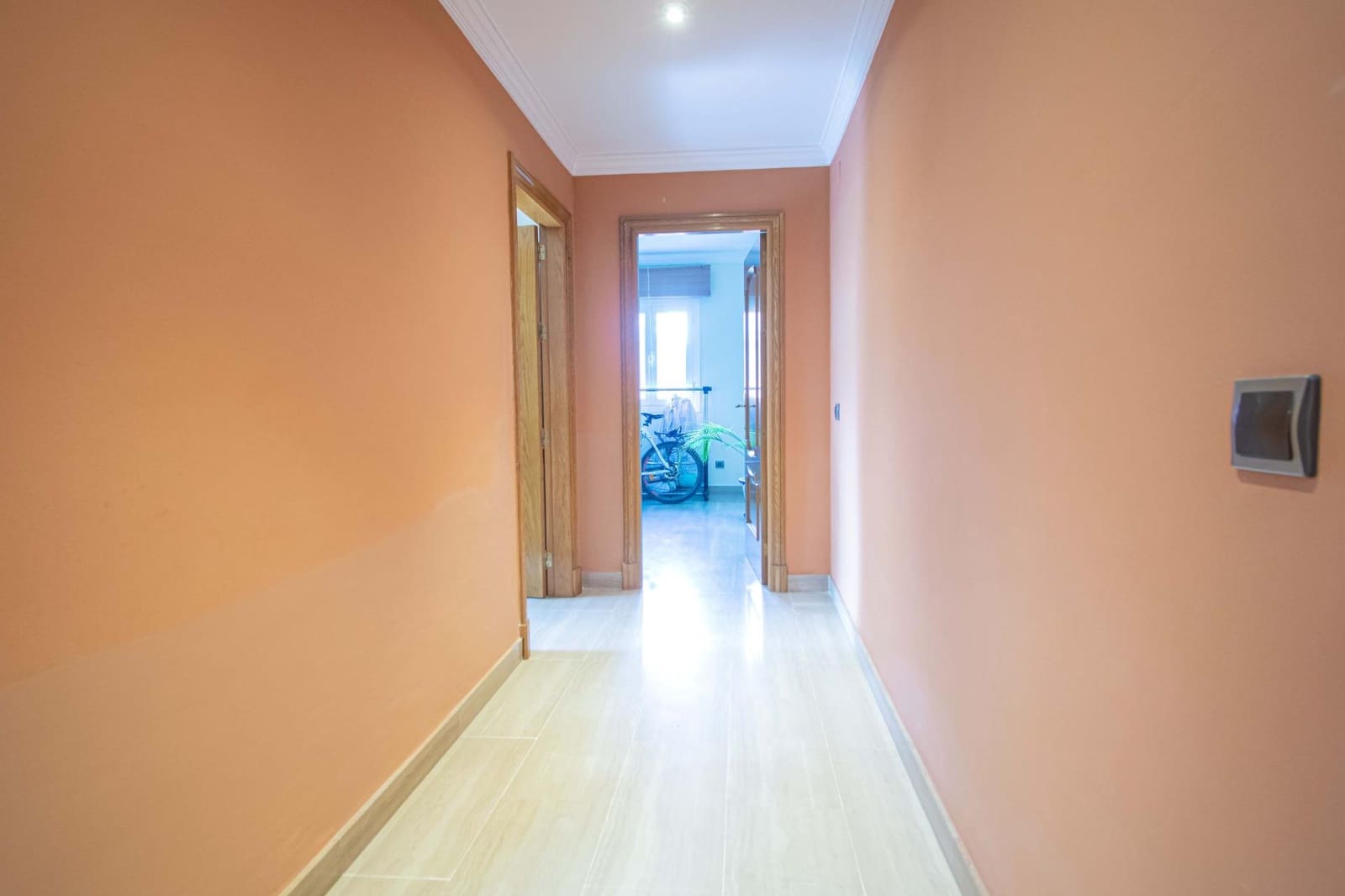 7 slaapkamer Villa te koop in Tomares met zwembad garage - € 725.000 (Ref: 9677551)
