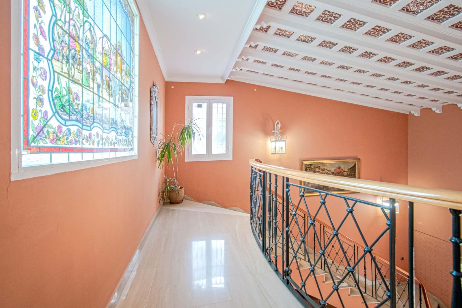 7 slaapkamer Villa te koop in Tomares met zwembad garage - € 725.000 (Ref: 9677551)