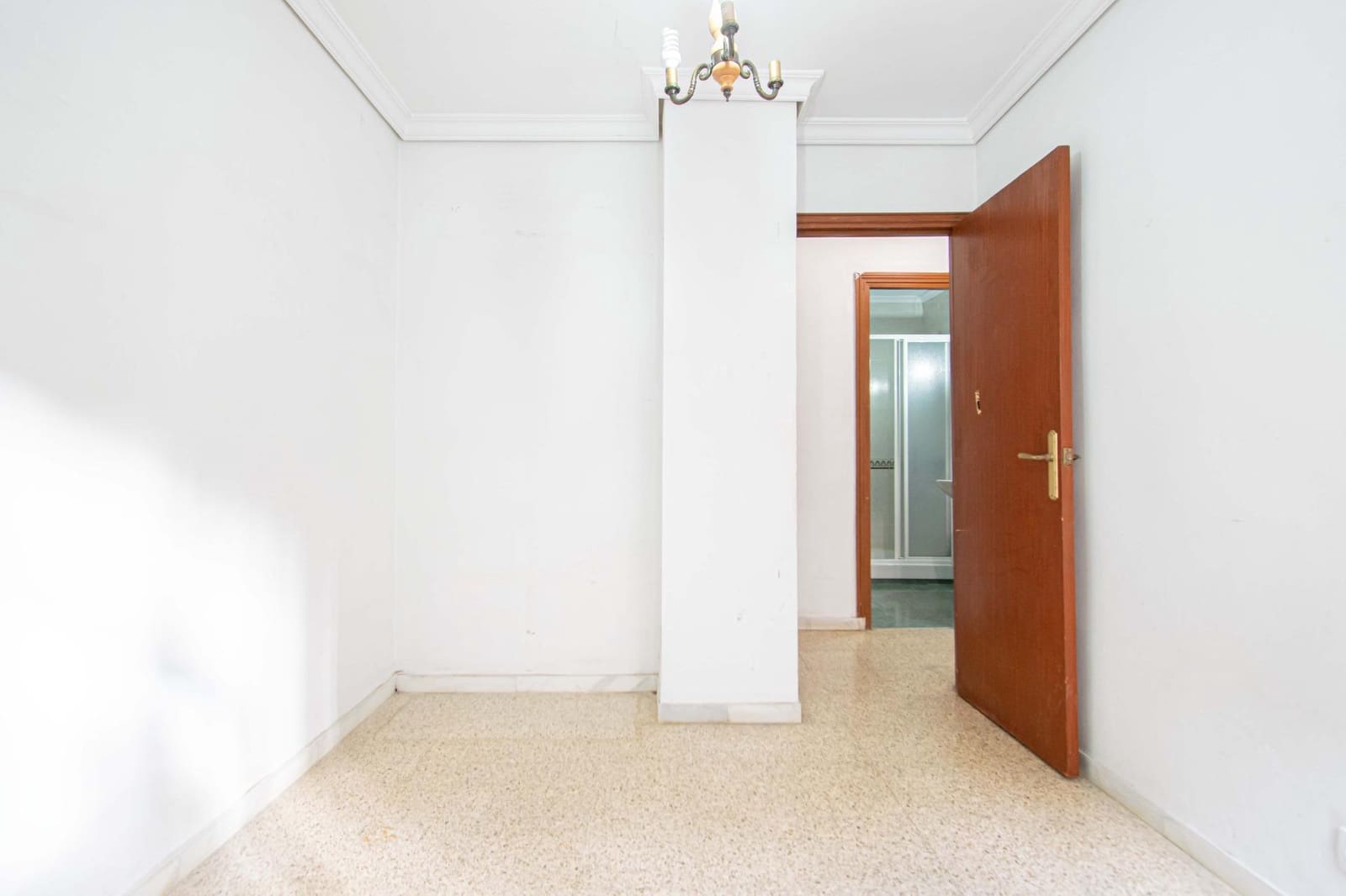 3 Zimmer Wohnung zu verkaufen in Sevilla Stadt - 174.900 € (Ref: 9677554)