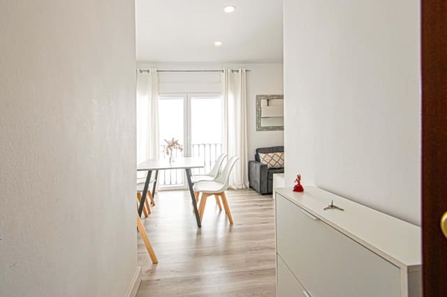 2 sovrum Lägenhet till salu i Sevilla stad - 295 000 € (Ref: 9679921)