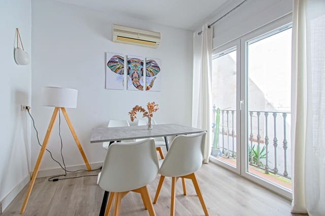 2 sovrum Lägenhet till salu i Sevilla stad - 295 000 € (Ref: 9679921)