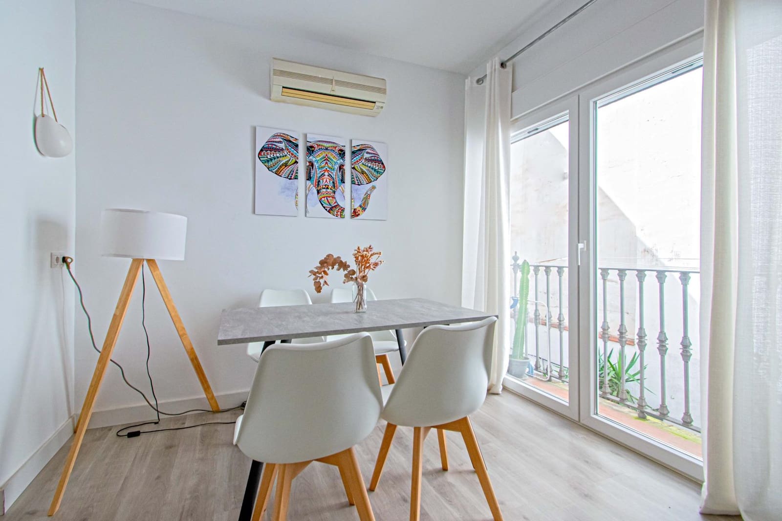 2 bedroom Flat for sale in Seville city - € 295,000 (Ref: 9679921)