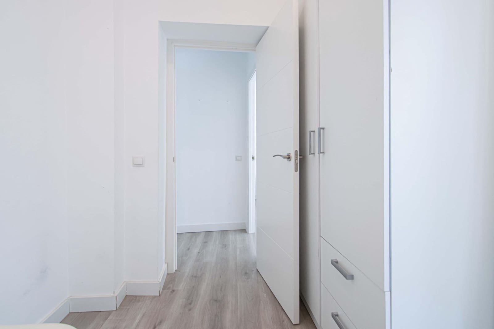 2 bedroom Flat for sale in Seville city - € 295,000 (Ref: 9679921)