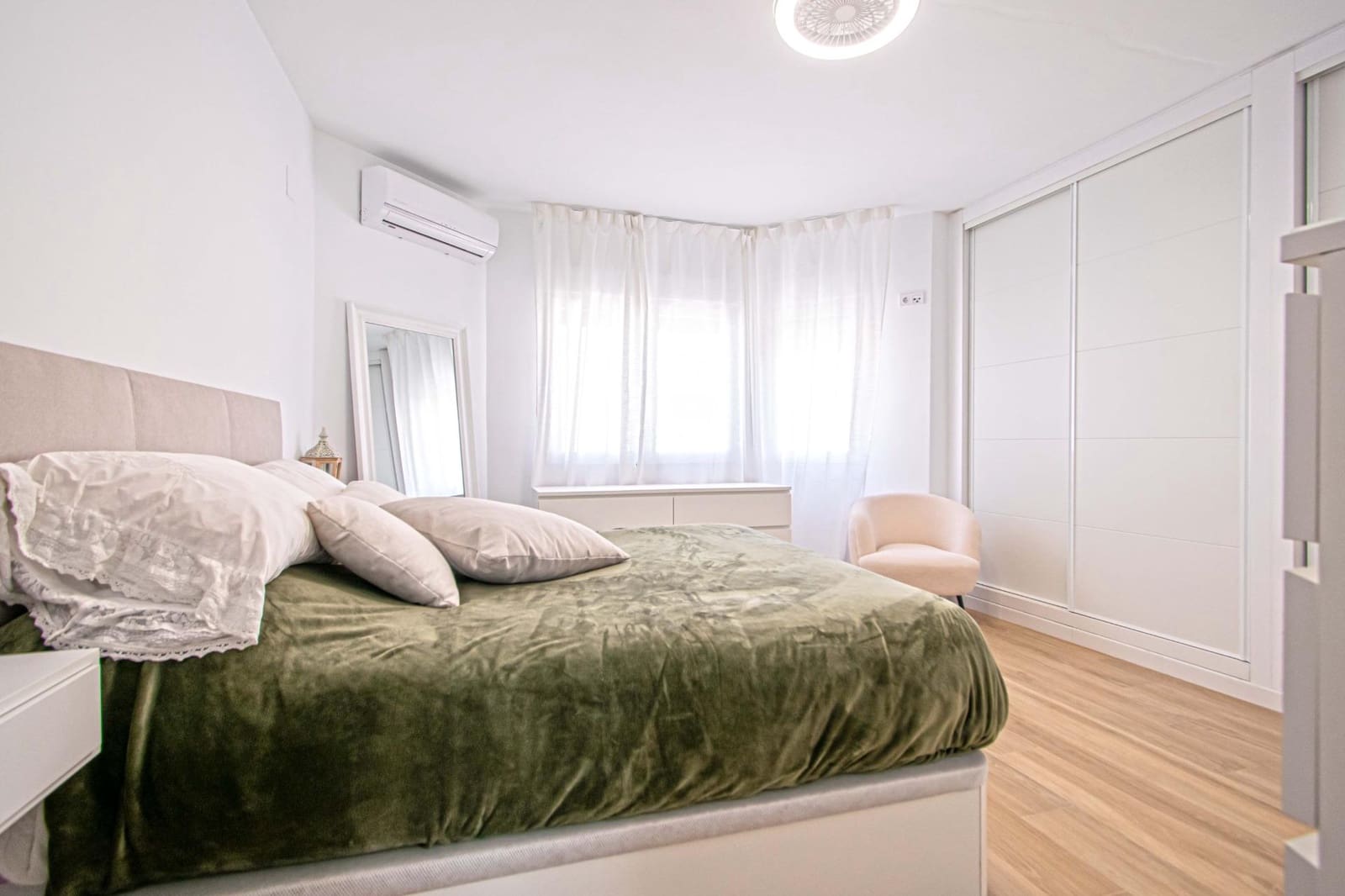 3 Zimmer Wohnung zu verkaufen in Sevilla Stadt - 210.000 € (Ref: 9679923)