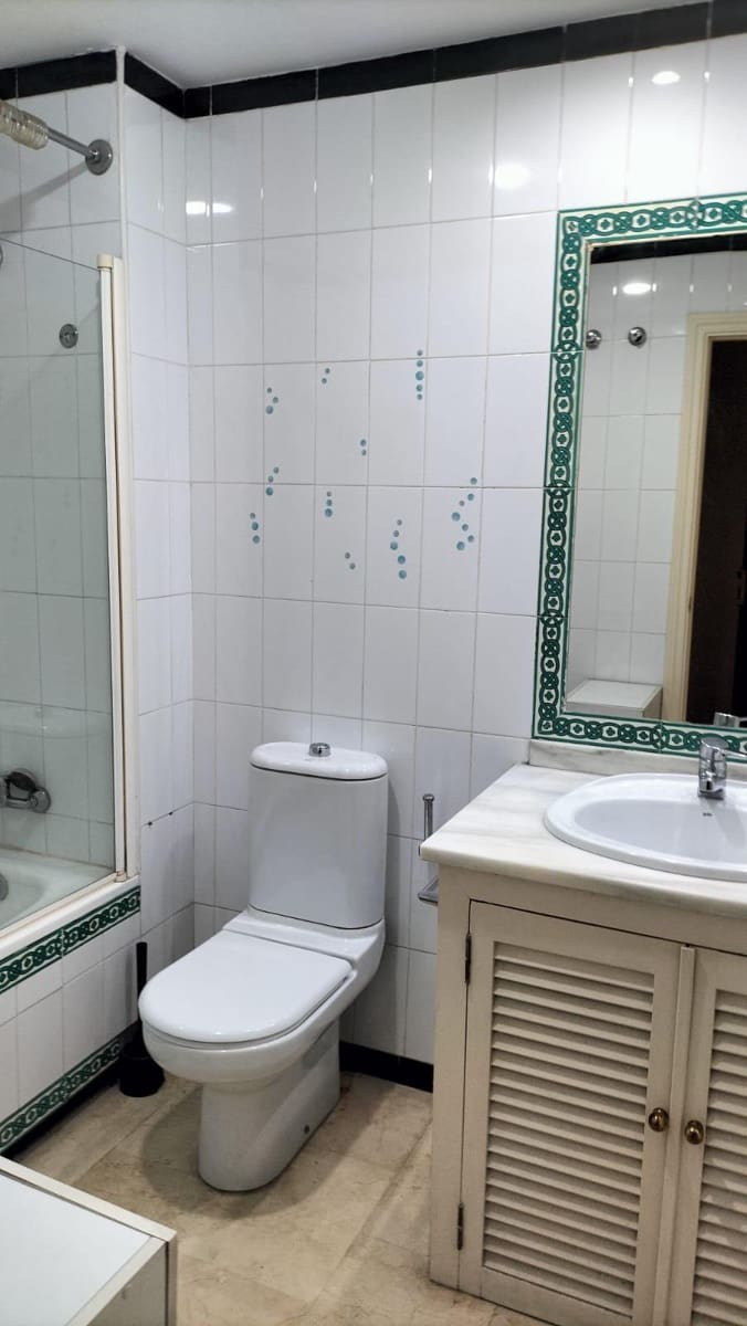 1 slaapkamer Appartement te koop in Sevilla stad - € 235.000 (Ref: 9690671)