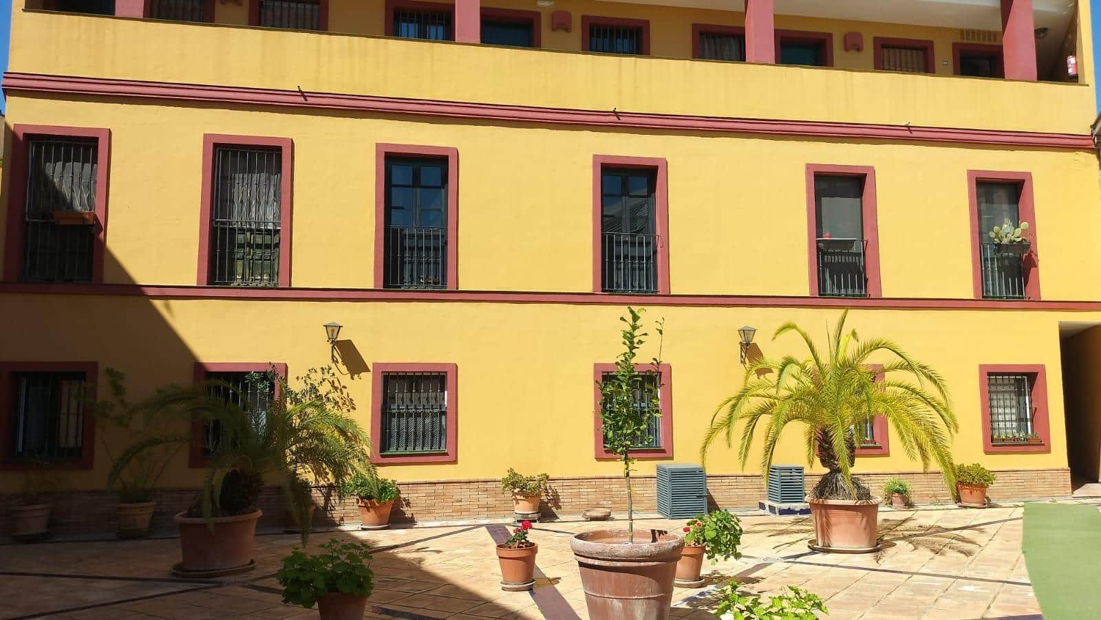 1 slaapkamer Appartement te koop in Sevilla stad - € 235.000 (Ref: 9690671)