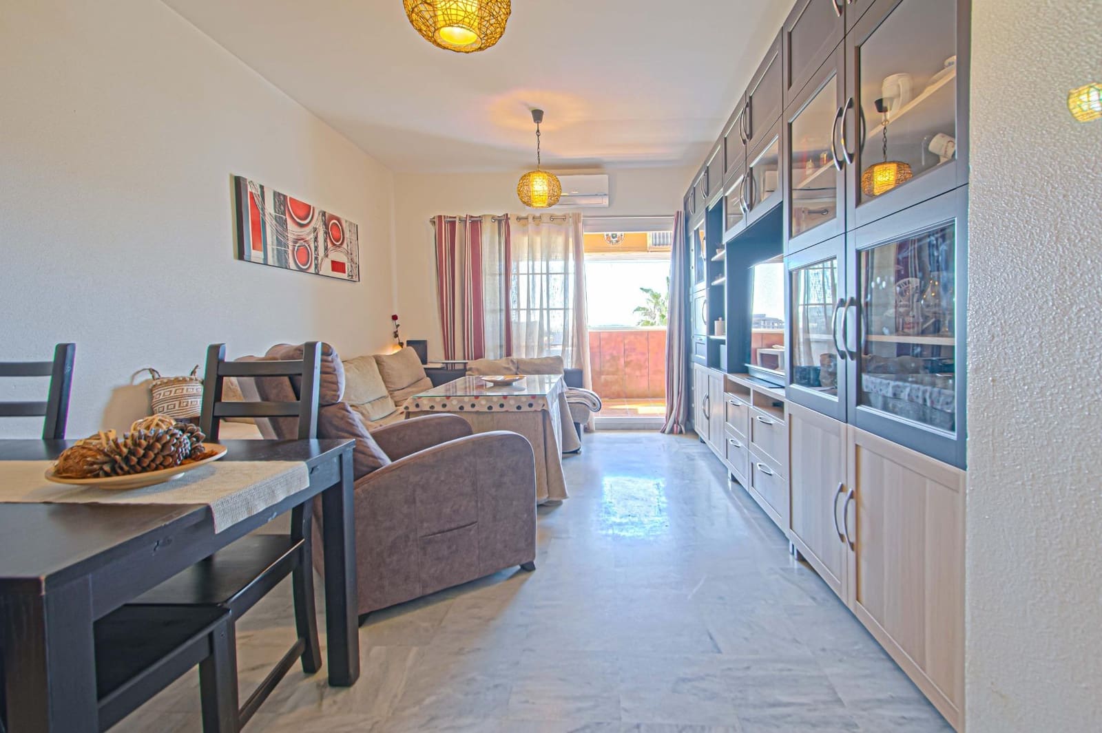 3 bedroom Flat for sale in Seville city with garage - € 250,000 (Ref: 9690673)